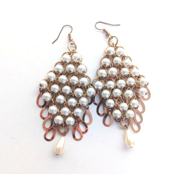 Statement Rose Gold Faux Pearl Chainmail Dangle Drop Chandelier Hook Earrings - Picture 1 of 4